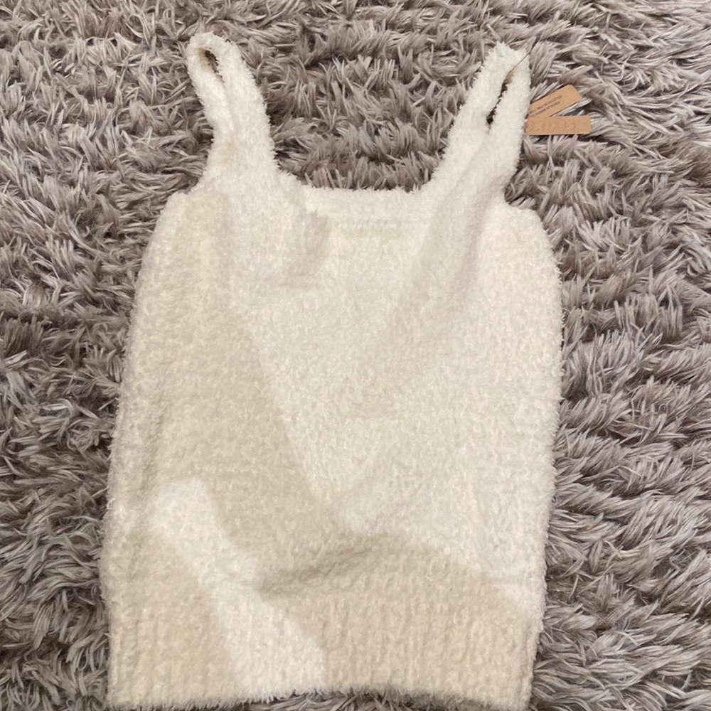 Brand new skims never worn , very soft